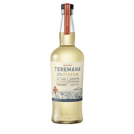 The golden bottle of Teremana Reposado Tequila by Dwayne Johnson, a 100% Blue Weber Agave spirit aged in whiskey barrels, available for delivery in Amman.