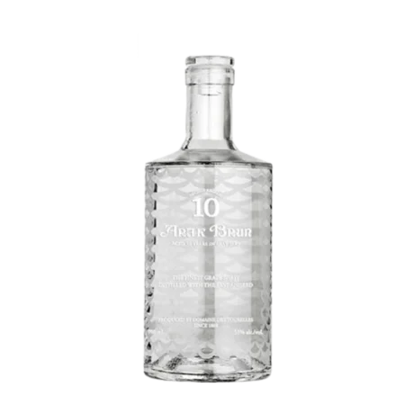 ArakBrunAged10Years - sip22 Bottle of Arak Brun Special Reserve Aged 10 Years for premium liquor delivery in Amman Jordan.